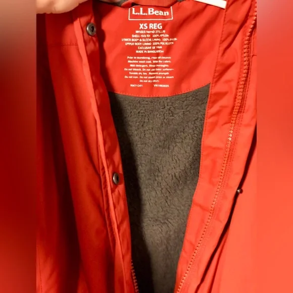 LL BEAN Women’s H2O OFF Raincoat, Mesh Lined - Picture 2 of 4